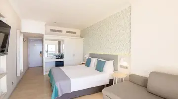 Abora Continental
