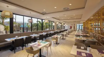 Abora Continental