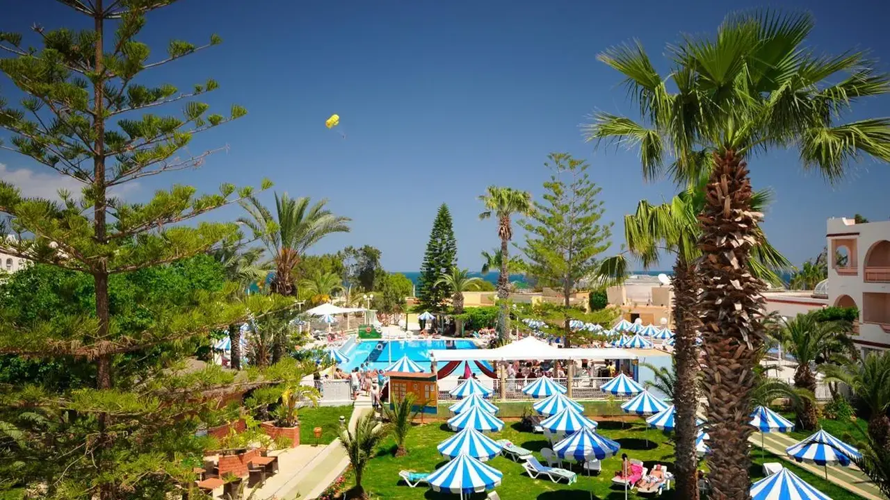 Abou Sofiane Hotel & Aquapark