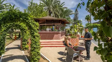 Abou Sofiane Hotel & Aquapark