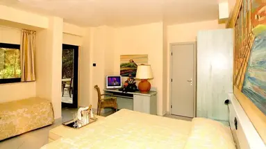 ACACIA RESORT