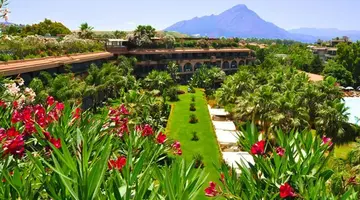 ACACIA RESORT