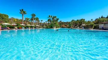 Acacia Resort