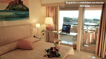 Acacia Resort
