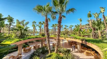 Acacia Resort