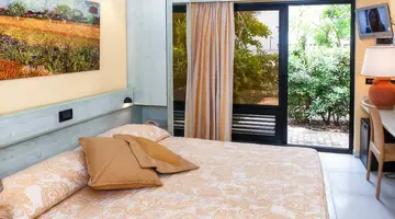 Acacia Resort