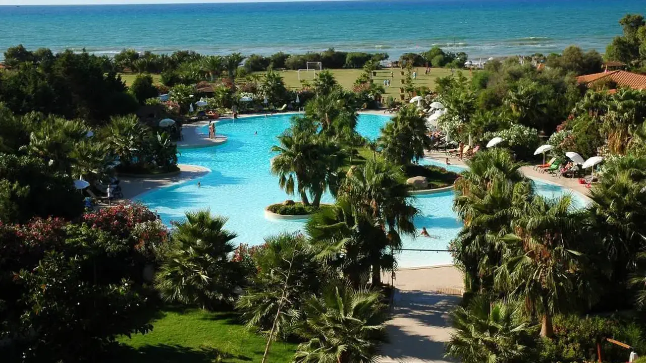 Acacia Resort