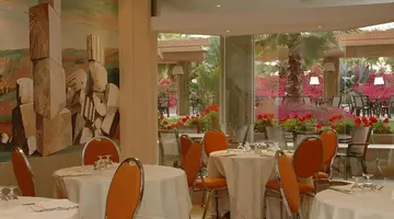 Acacia Resort