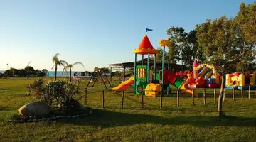 Acacia Resort