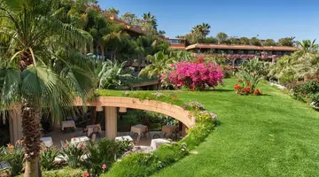 Acacia Resort