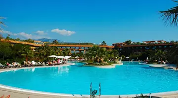 ACACIA RESORT