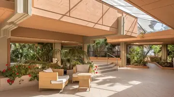 Acacia Resort