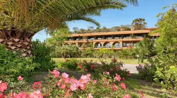 ACACIA RESORT