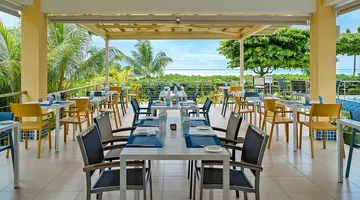 Acajou Beach Resort