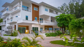 Acajou Beach Resort