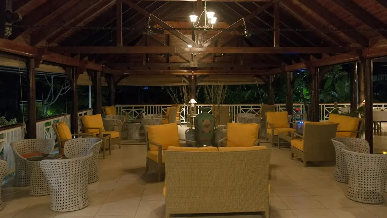 Acajou Beach Resort