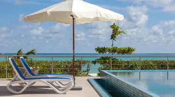 Acajou Beach Resort
