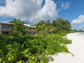Acajou Beach Resort