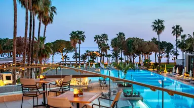 Acanthus Cennet Barut Collection