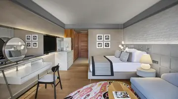 Acanthus&Cennet Barut Collection