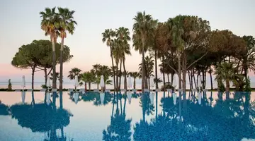 Acanthus Cennet Barut Collection