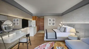 Acanthus Cennet Barut Collection
