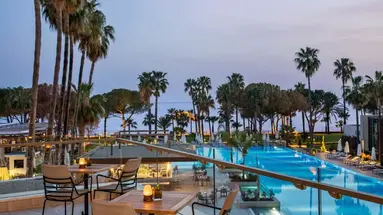 Acanthus Cennet Barut Collection