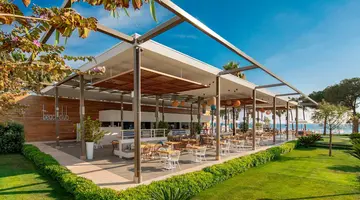 Acanthus Cennet Barut Collection