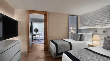 Acanthus Cennet Barut Collection