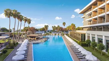 Acanthus & Cennet Barut Collection