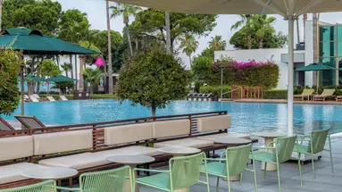 Acanthus Cennet Barut Collection