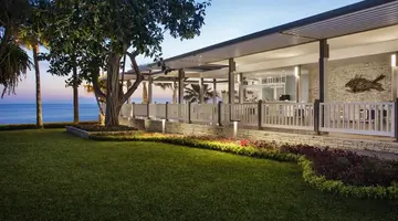 Acanthus&Cennet Barut Collection