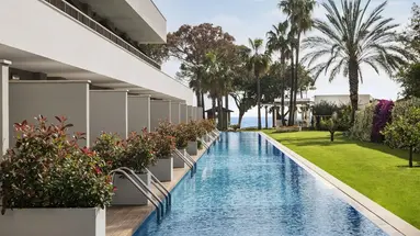 Acanthus&Cennet Barut Collection