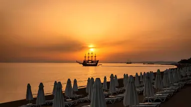 Acanthus Cennet Barut Collection