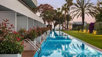 Acanthus Cennet Barut Collection