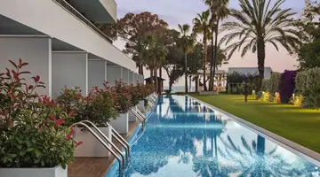 Acanthus Cennet Barut Collection