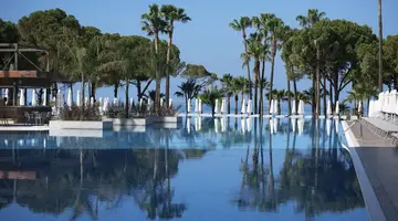 Acanthus Cennet Barut Collection