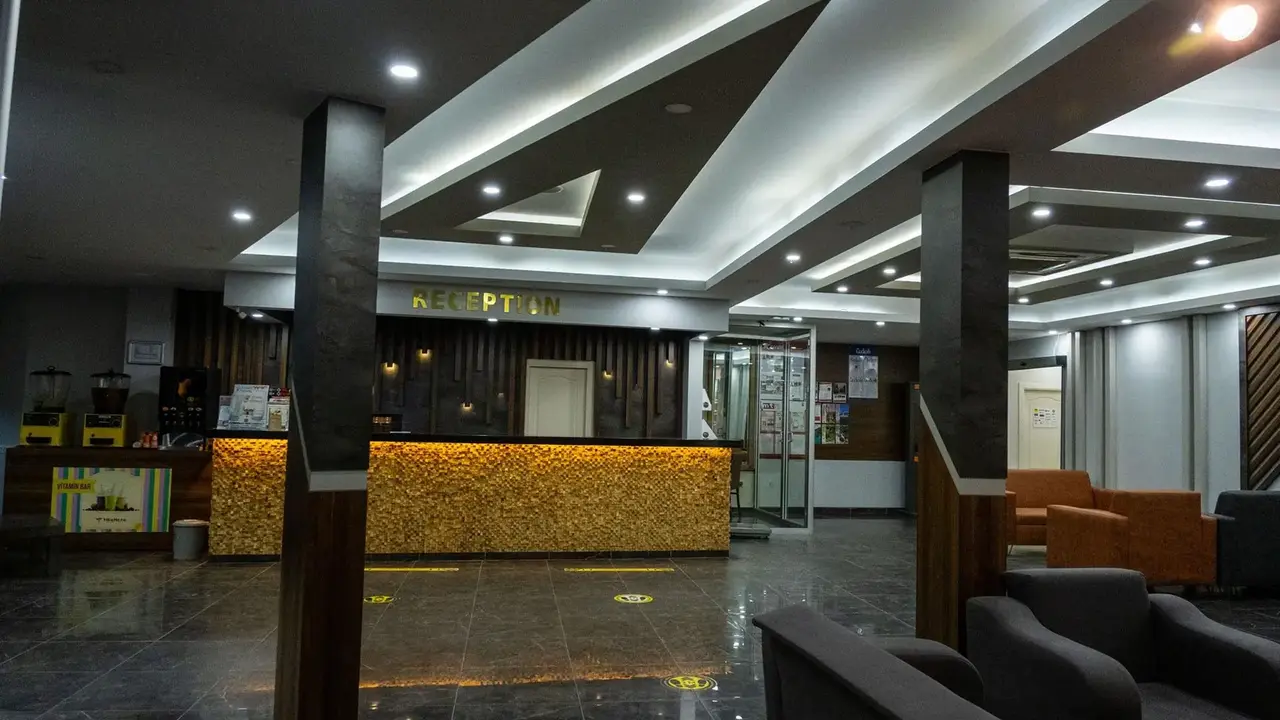 Acar Hotel