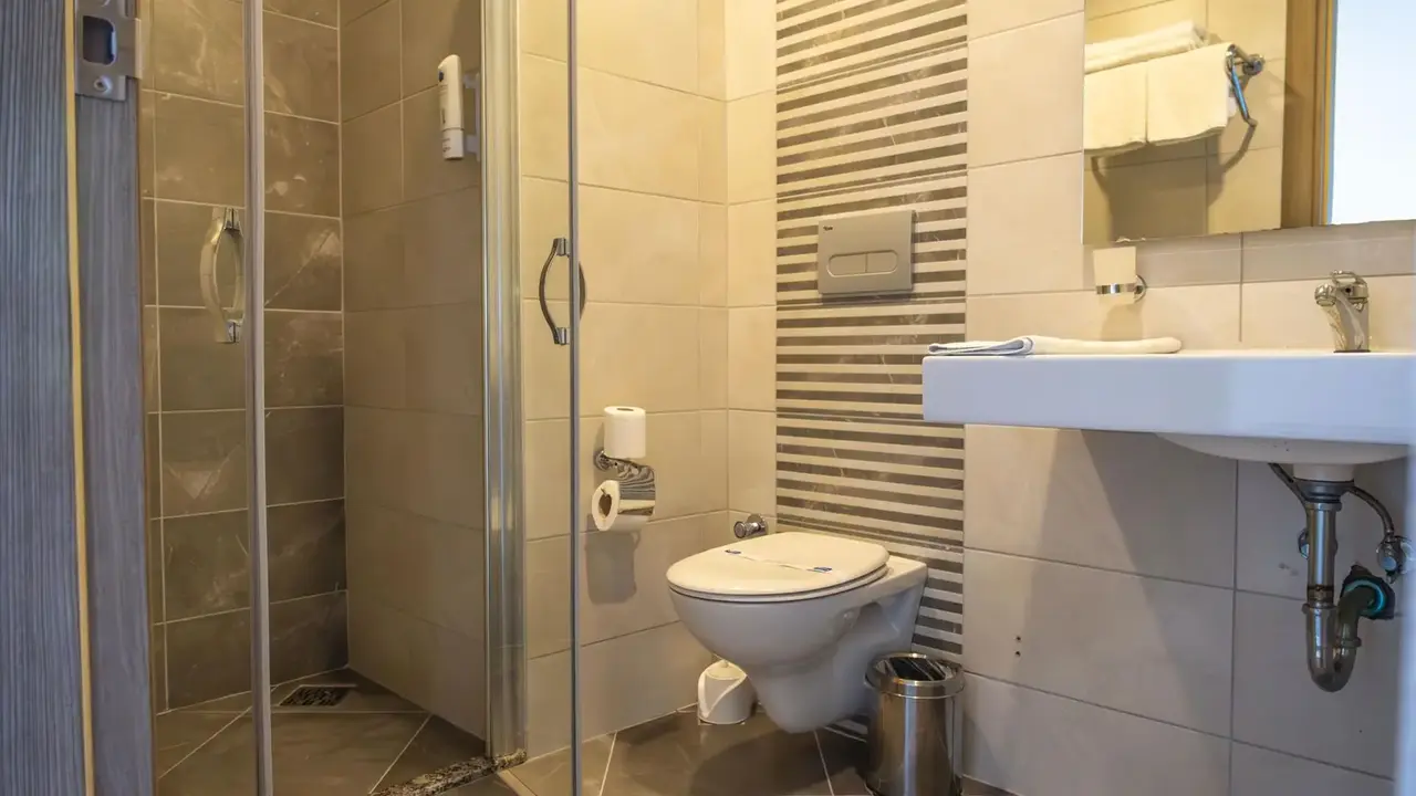 Acar Hotel