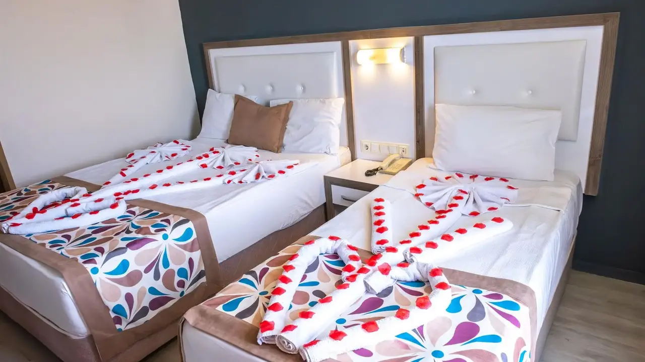 Acar Hotel