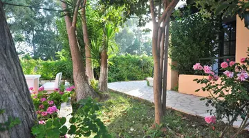 ACHARAVI GARDEN