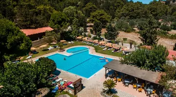 Achousa Hotel