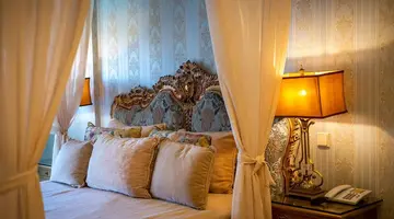 Achtis Hotel
