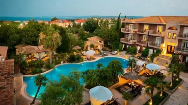 Achtis Hotel