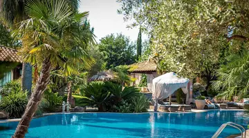 Achtis Hotel