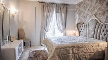 Achtis Hotel
