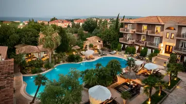 Achtis Hotel