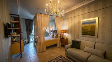 Achtis Hotel