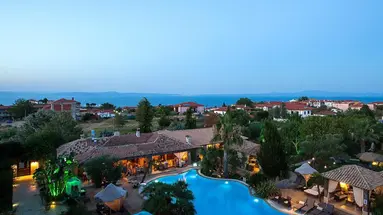 Achtis Hotel