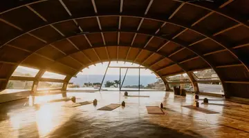 ACRO SUITES A WELLBEING RESORT